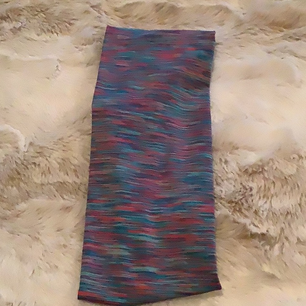 Multicolor Patterned headband - Picture 2 of 4